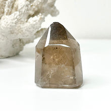 Load image into Gallery viewer, SMOKEY QUARTZ POINT