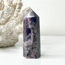 Load image into Gallery viewer, CHEVRON AMETHYST POINT