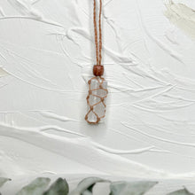 Load image into Gallery viewer, SELENITE NECKLACE