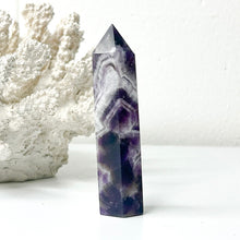 Load image into Gallery viewer, CHEVRON AMETHYST POINT