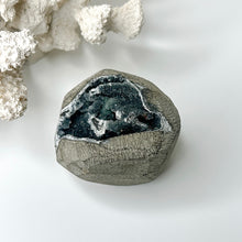 Load image into Gallery viewer, BLACK CHALCEDONY