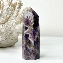 Load image into Gallery viewer, CHEVRON AMETHYST POINT