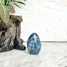 Load image into Gallery viewer, DUMORTIERITE MINI FREEFORM