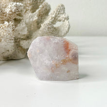 Load image into Gallery viewer, FLOWER AGATE PIECE