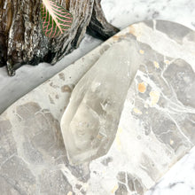 Load image into Gallery viewer, LEMURIAN QUARTZ RAW POINT