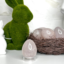 Load image into Gallery viewer, ROSE QUARTZ EGG