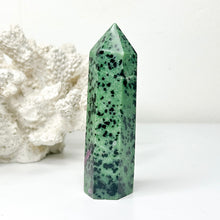 Load image into Gallery viewer, RUBY ZOISITE POINT