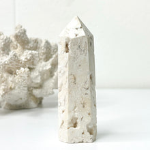 Load image into Gallery viewer, WHITE CRAZY LACE AGATE TOWER