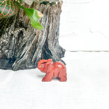Load image into Gallery viewer, MINI LUCKY ELEPHANT CARVING