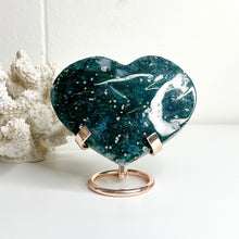 Load image into Gallery viewer, MOSS AGATE HEART