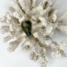 Load image into Gallery viewer, CRYSTAL PENDULUM