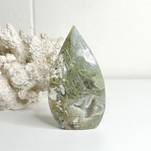 Load image into Gallery viewer, MOSS AGATE FLAME
