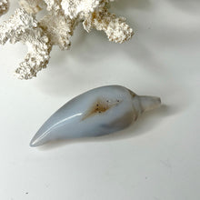 Load image into Gallery viewer, AGATE CHILLI CARVING