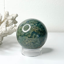 Load image into Gallery viewer, MOSS AGATE SPHERE