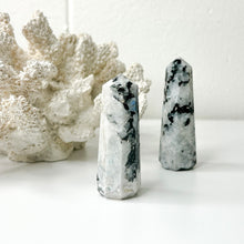 Load image into Gallery viewer, RAINBOW MOONSTONE GENERATOR