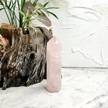 Load image into Gallery viewer, ROSE QUARTZ TOWER