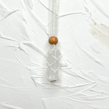Load image into Gallery viewer, SELENITE NECKLACE