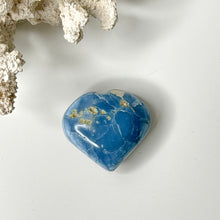 Load image into Gallery viewer, BLUE OPAL HEART