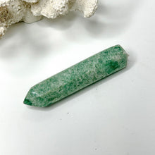 Load image into Gallery viewer, FUCHSITE POINT