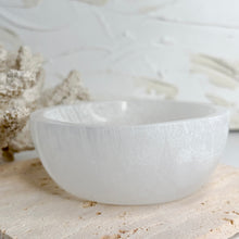 Load image into Gallery viewer, White Selenite round crystal cleansing and charging bowl