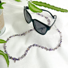 Load image into Gallery viewer, CRYSTAL GLASSES CHAIN