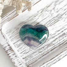 Load image into Gallery viewer, FLUORITE HEART