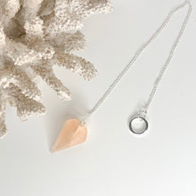 Load image into Gallery viewer, CRYSTAL PENDULUM