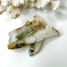 Load image into Gallery viewer, MOROCCAN QUARTZ CLUSTER