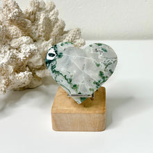Load image into Gallery viewer, MOSS AGATE HEART
