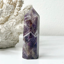 Load image into Gallery viewer, CHEVRON AMETHYST POINT