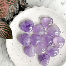 Load image into Gallery viewer, CRYSTAL MINI HEART