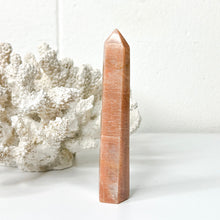 Load image into Gallery viewer, PEACH MOONSTONE POINT