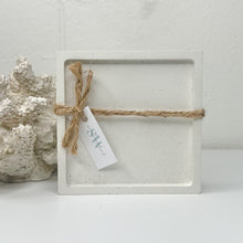 Load image into Gallery viewer, SQUARE TRINKET TRAY