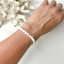 Load image into Gallery viewer, HOWLITE BRACELET