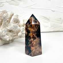 Load image into Gallery viewer, BROWN OPAL POINT