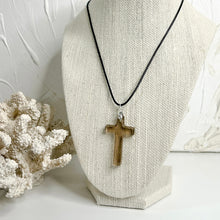Load image into Gallery viewer, CRYSTAL CROSS PENDANT NECKLACE