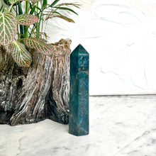 Load image into Gallery viewer, APATITE TOWER