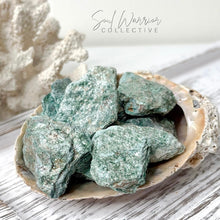 Load image into Gallery viewer, FUCHSITE SMALL ROUGH STONE