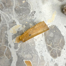 Load image into Gallery viewer, COPAL AMBER