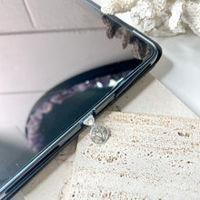 Load image into Gallery viewer, CHARM DUST PLUG USB- A