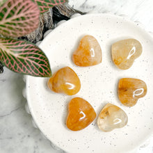 Load image into Gallery viewer, CRYSTAL MINI HEART