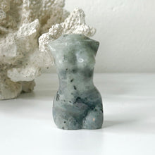 Load image into Gallery viewer, DIVINE FEMININE CRYSTAL CARVING
