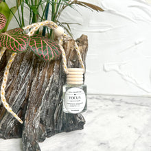 Load image into Gallery viewer, FOCUS - HANGING CAR DIFFUSER