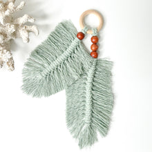 Load image into Gallery viewer, MACRAME LEAF HANGER