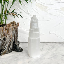Load image into Gallery viewer, SELENITE TOWER
