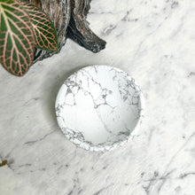 Load image into Gallery viewer, HOWLITE BOWL