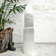 Load image into Gallery viewer, SELENITE TOWER