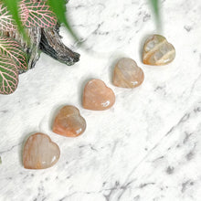 Load image into Gallery viewer, CRYSTAL MINI HEART