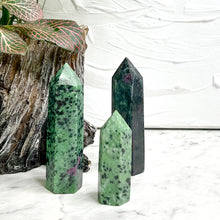 Load image into Gallery viewer, RUBY ZOISITE POINT