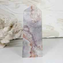 Load image into Gallery viewer, FLOWER AGATE TOWER